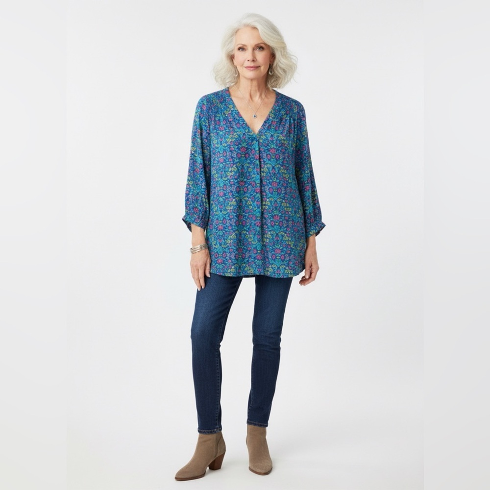 Jones New York Vibrant Floral Blouse in Blue and Pink size 1X